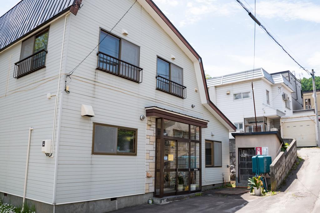 Otaru Guesthouse Harvest Екстер'єр фото