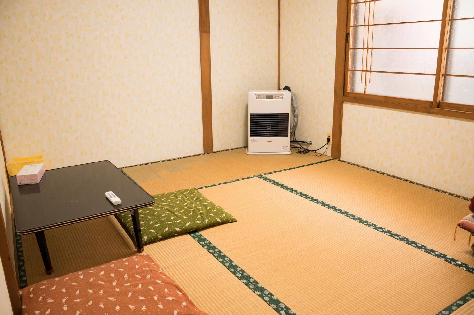 Otaru Guesthouse Harvest Екстер'єр фото